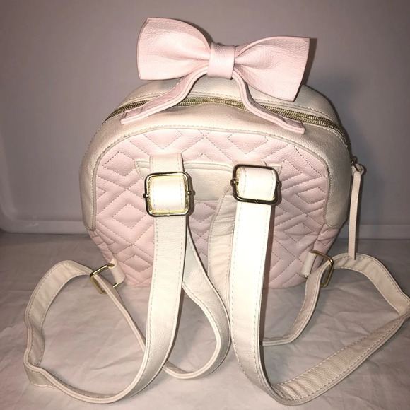 Betsey Johnson Bow Pink White Pearl Backpack - Picture 4 of 15
